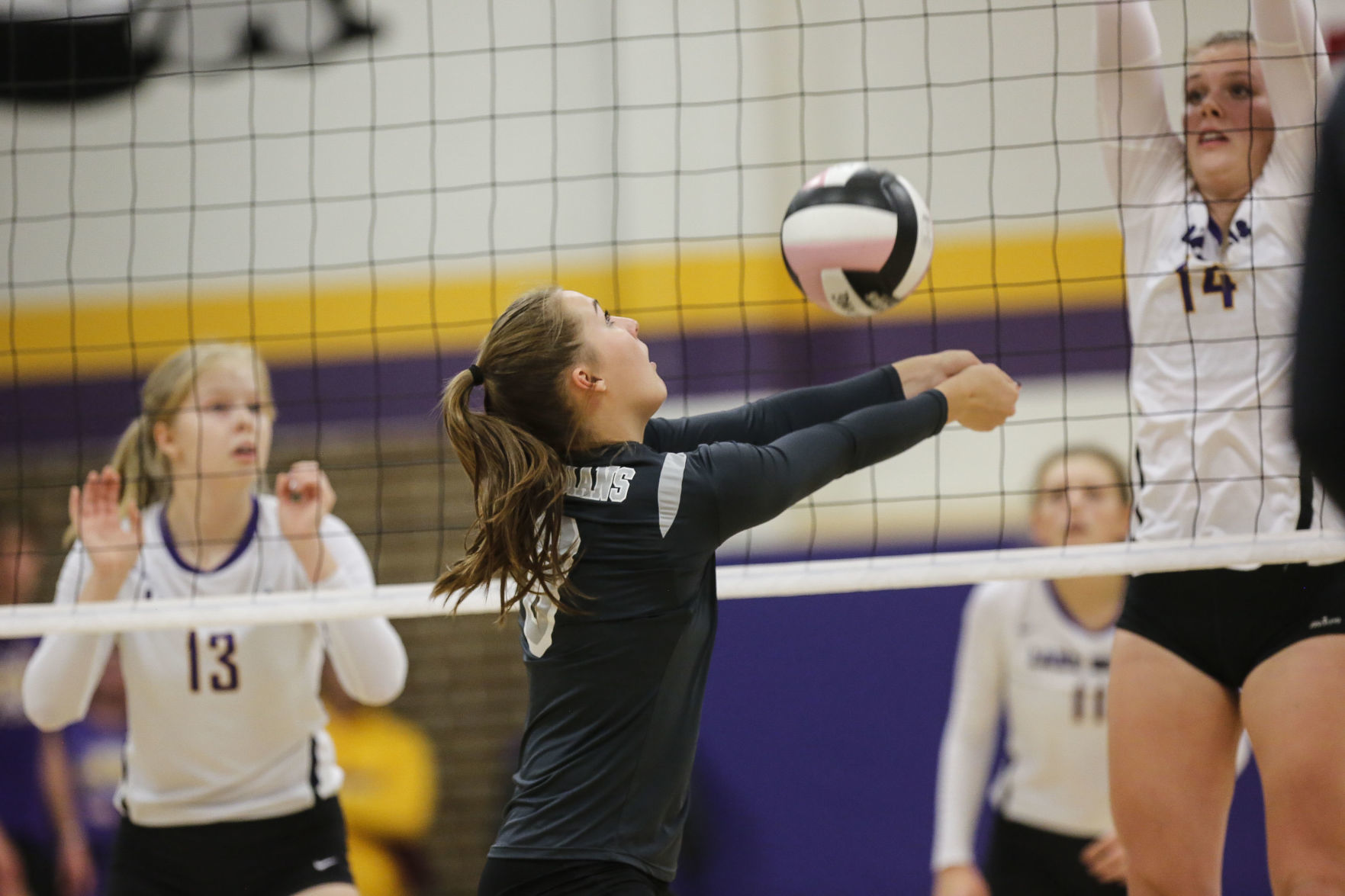 VBall Lake Mills vs. Forest City 7